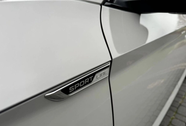 Skoda Superb cena 94900 przebieg: 206000, rok produkcji 2018 z Jeziorany małe 596